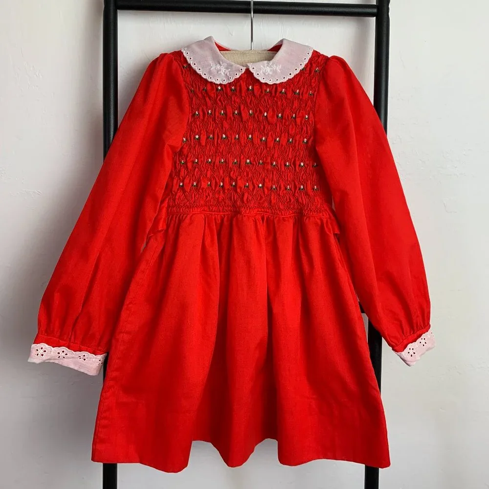 Vintage Walt Disney Winnie The Pooh Red Cotton Blend Dress Girl size 6